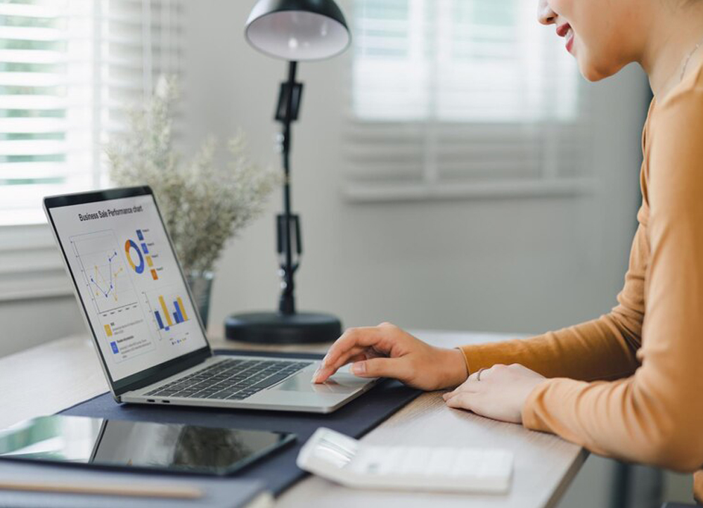 Search Engine Optimization (SEO) Search Engine Optimization (SEO)